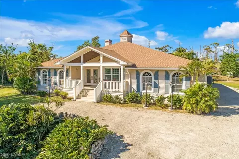4291 Cedar St, Saint James City, FL 33956