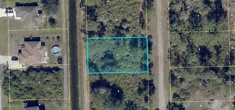 6003 Rena Ave N, Lehigh Acres, FL 33971