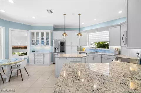 Kitchen - 20196 Markward Xing, Estero, FL 33928 photo 2 of 4
