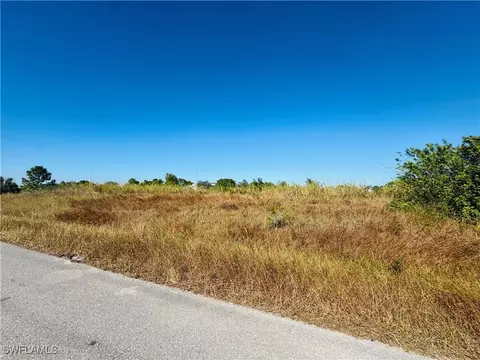 5511 4th St W, Lehigh Acres, FL 33971