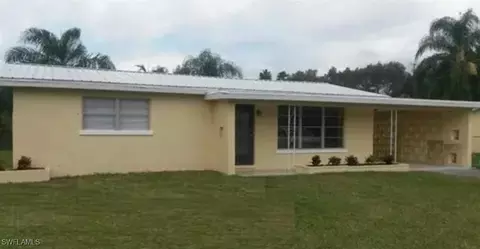 1137 Green Ave, North Fort Myers, FL 33903