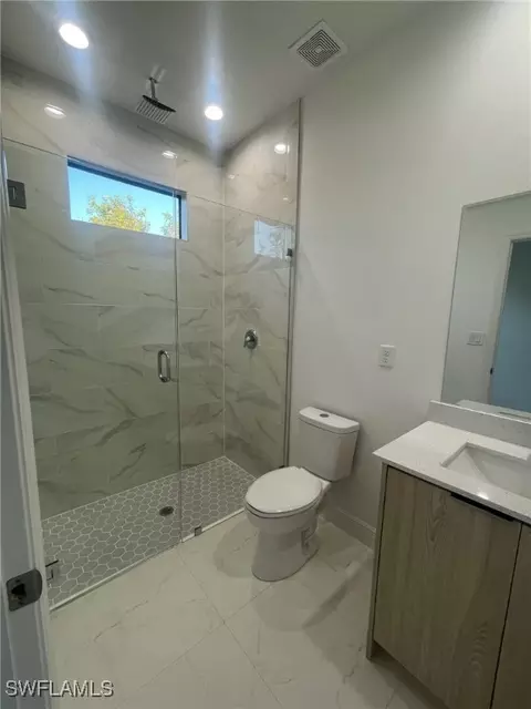 8012 Oakleaf Cir, Labelle, FL 33935 photo 6