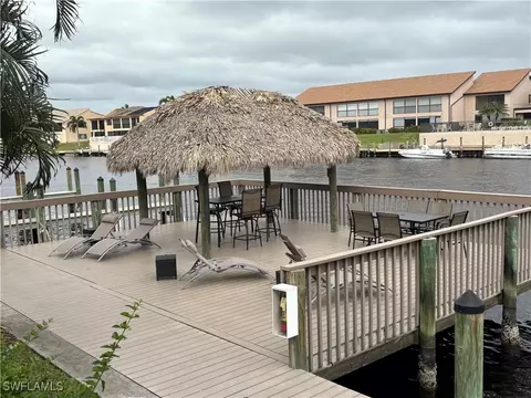 3819 SE 11th Pl #103, Cape Coral, FL 33904