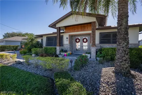 1204 SE 14th St, Cape Coral, FL 33990