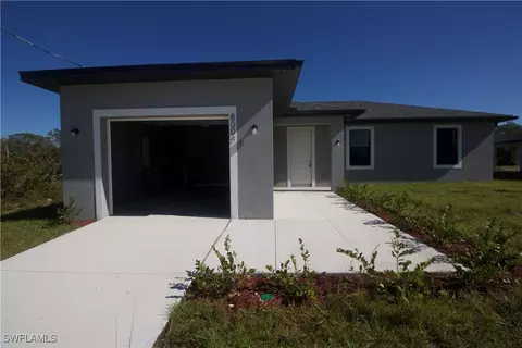 8004 Spice Ct, Labelle, FL 33935