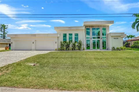 1828 SW 40th Ter, Cape Coral, FL 33914