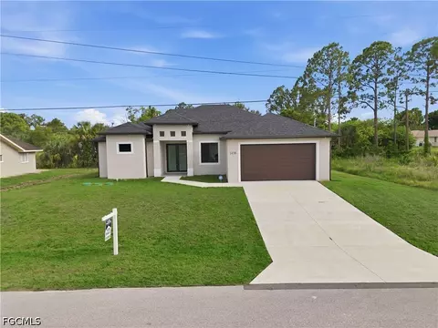 1436 Graham Cir, Lehigh Acres, FL 33936