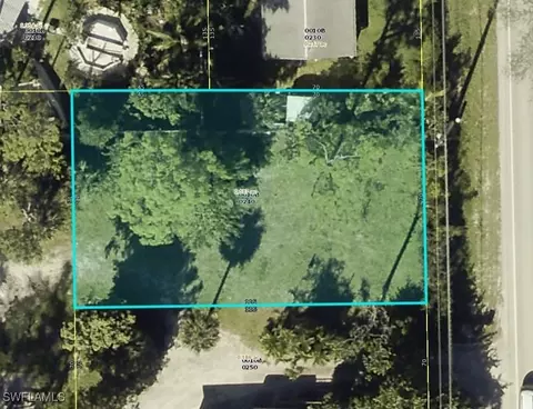 26970 Morton Ave, Bonita Springs, FL 34135
