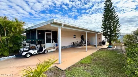 5508 Harbor Ln, North Fort Myers, FL 33917