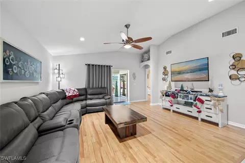 21549 Berwhich Run, Estero, FL 33928 photo 5