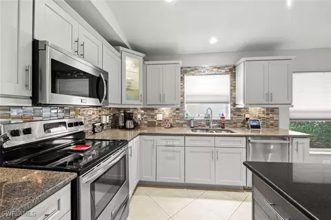 21549 Berwhich Run, Estero, FL 33928 photo 14