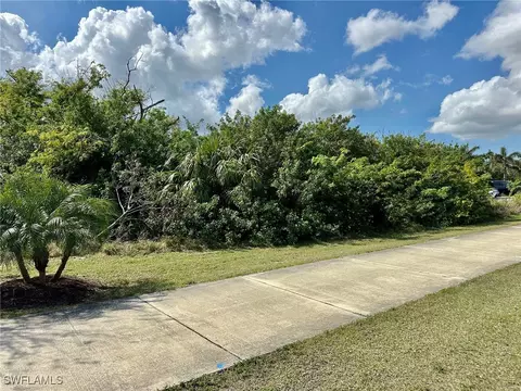 14171 Ingraham Blvd, Port Charlotte, FL 33981