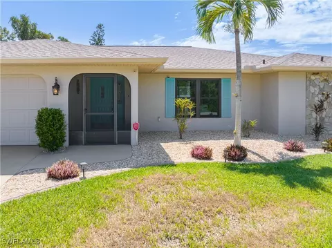2298 Sunninglow St, Port Charlotte, FL 33948