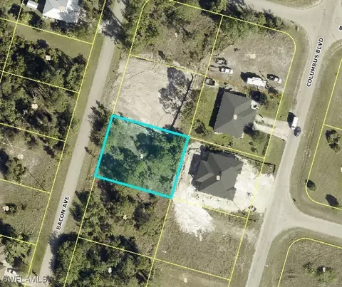1235 Bacon Ave, Fort Myers, FL 33913