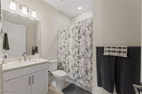 Bath - 20230 Napa Loop, Estero, FL 33928 photo 2 of 2