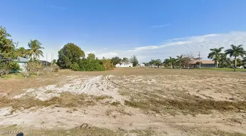 223 NW 39th Ave, Cape Coral, FL 33993
