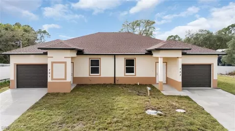 703-701 W 12th St, Lehigh Acres, FL 33972