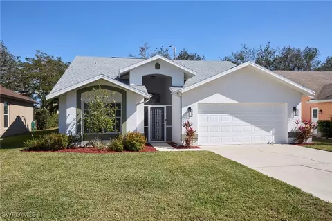 17831 Castle Harbor Dr, Fort Myers, FL 33967