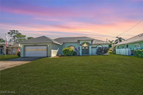 2609 10th St W, Lehigh Acres, FL 33971