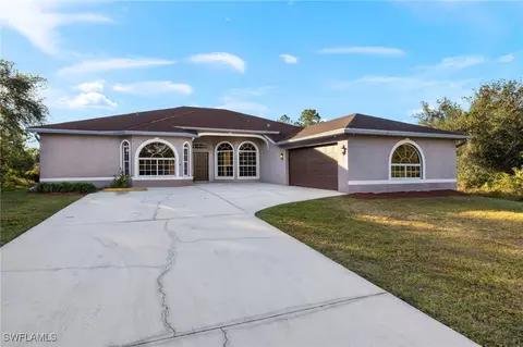 319 Moore Ave, Lehigh Acres, FL 33936