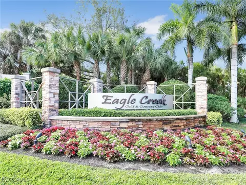 760 Waterford Dr #102, Naples, FL 34113