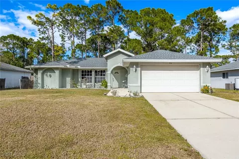3316 73rd St W, Lehigh Acres, FL 33971