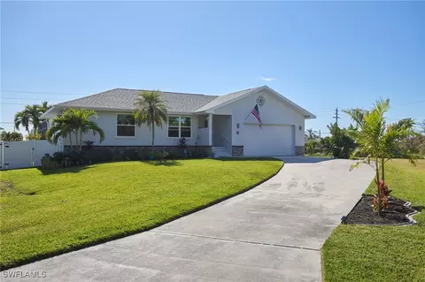 6073 Macbeth Ln, Fort Myers, FL 33908
