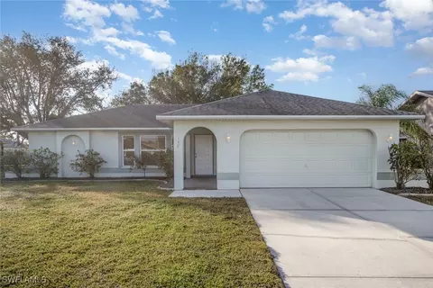 158 SE 19th St, Cape Coral, FL 33990