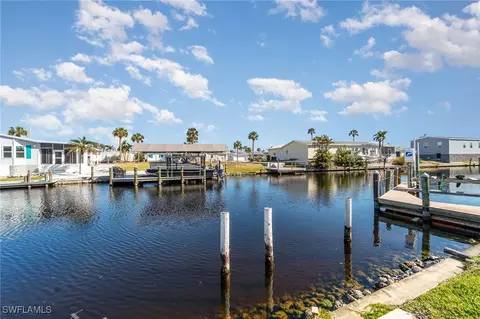 17881 Stevens Blvd, Fort Myers Beach, FL 33931