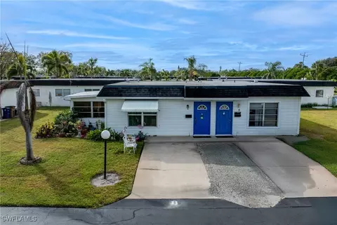 8 Tangelo Ct, Lehigh Acres, FL 33936