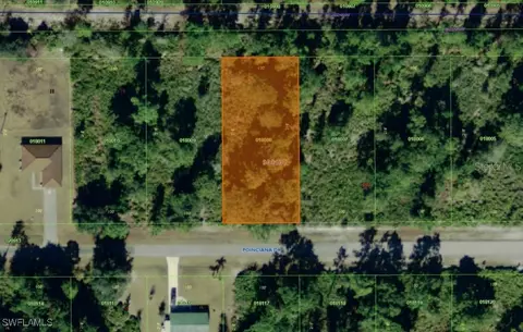 516 Poinciana Dr, Indian Lake Estates, FL 33855