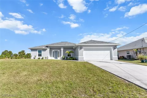 3731 NE 12th Pl, Cape Coral, FL 33909