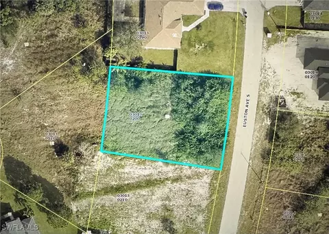 712 Euston Ave S, Lehigh Acres, FL 33974