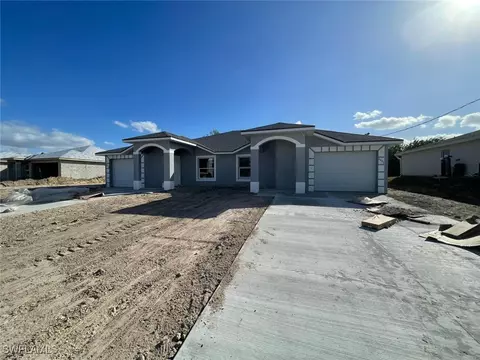 46054607 14th St SW, Lehigh Acres, FL 33973