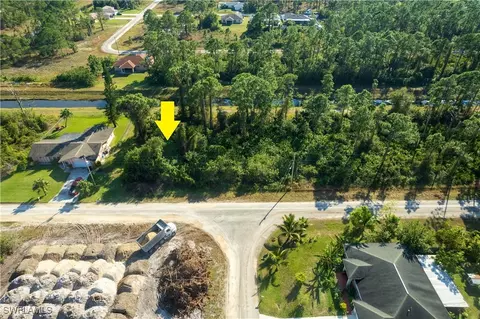 1118 Bari St E, Lehigh Acres, FL 33974
