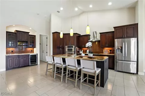 2108 SW 38th Ter, Cape Coral, FL 33914