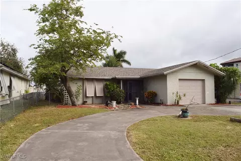 2026 Bahama Ave, Fort Myers, FL 33905