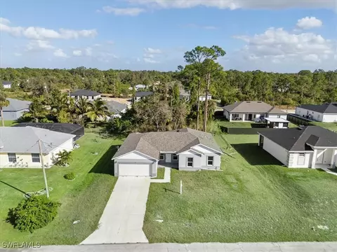 181 Karlow Ave, Lehigh Acres, FL 33974