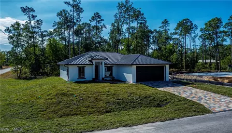 1106 E 11th St, Lehigh Acres, FL 33972