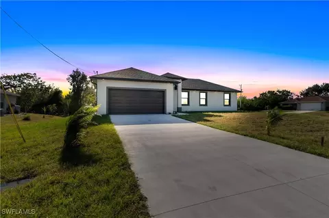 210 Paxton St, Lehigh Acres, FL 33974