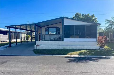 22 Ashe St, Alva, FL 33920