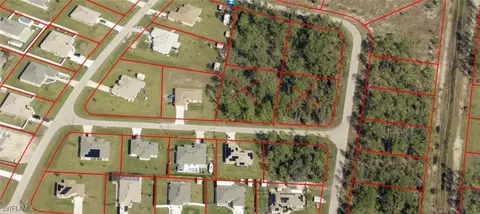 370 Odessa St, Lehigh Acres, FL 33972