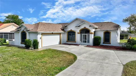 239 Lauberge Ct, Lehigh Acres, FL 33936