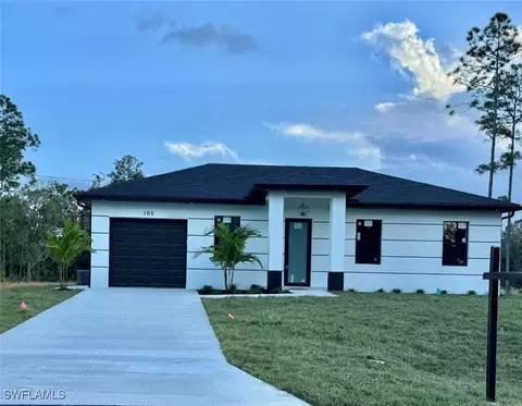 105 W 7th St, Lehigh Acres, FL 33972