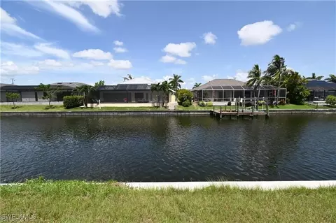 3935 SW 17th Pl, Cape Coral, FL 33914