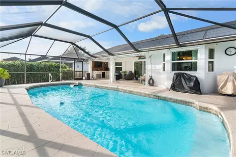 20781 Pine Tree Ln, Estero, FL 33928 photo 40