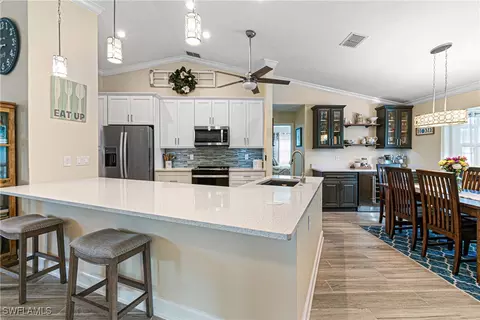 20781 Pine Tree Ln, Estero, FL 33928 photo 11