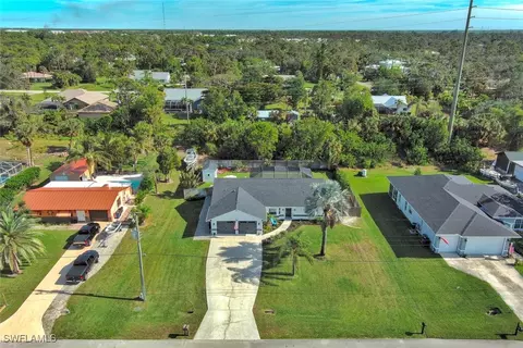 20781 Pine Tree Ln, Estero, FL 33928 photo 48