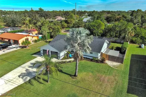 20781 Pine Tree Ln, Estero, FL 33928 photo 49