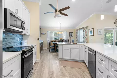 20781 Pine Tree Ln, Estero, FL 33928 photo 17